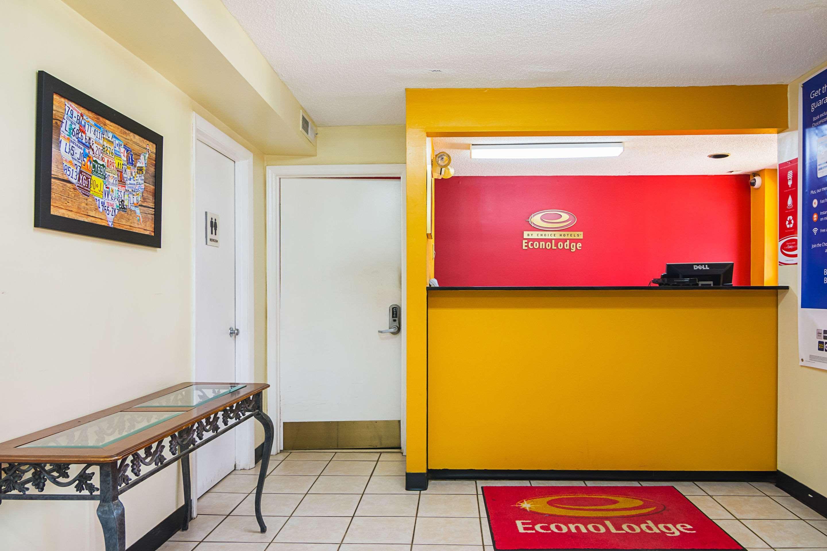 Econo Lodge Research Triangle Park Durham Zewnętrze zdjęcie