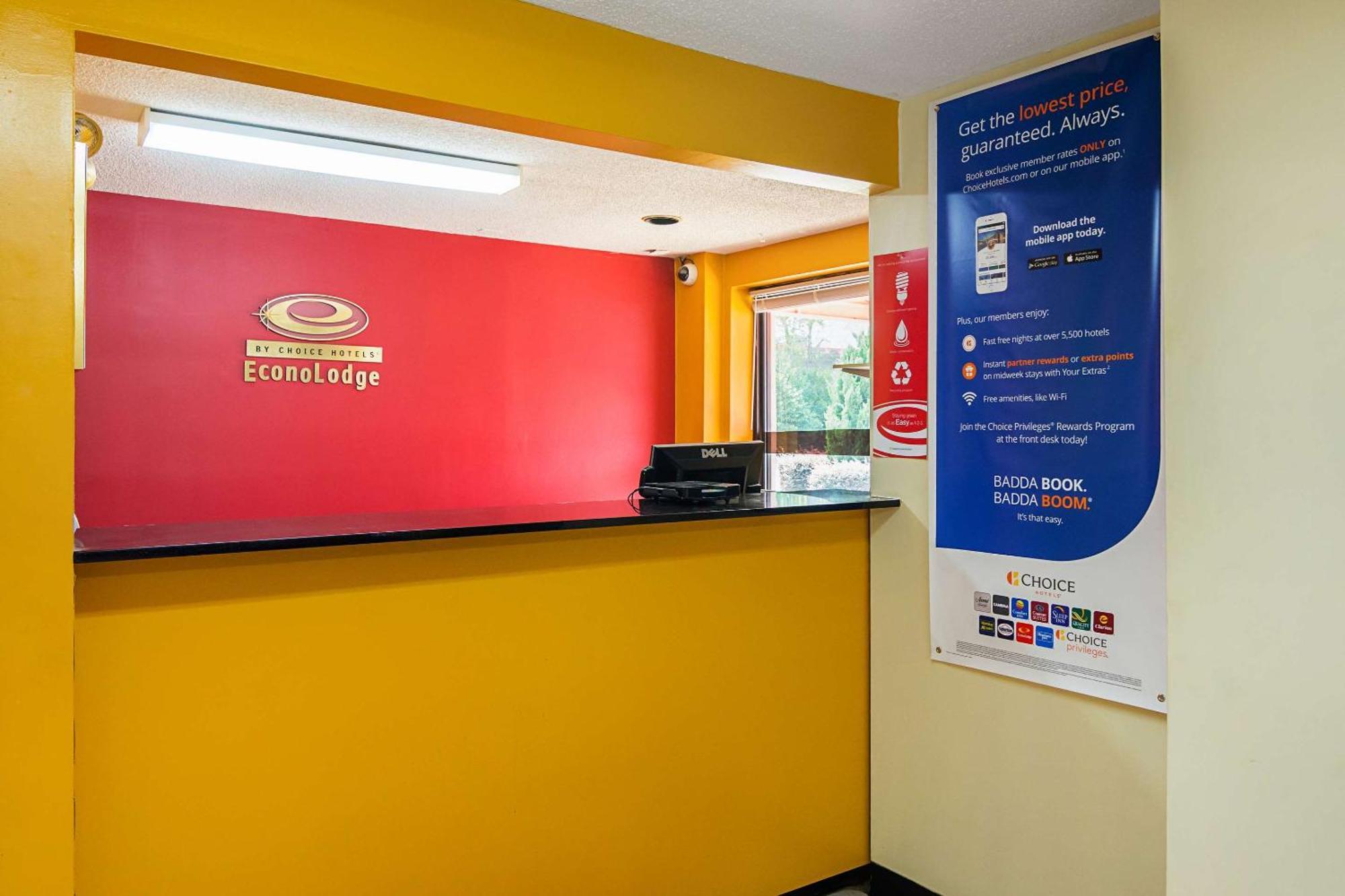 Econo Lodge Research Triangle Park Durham Zewnętrze zdjęcie